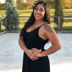 Meet your Posher, Cecilia